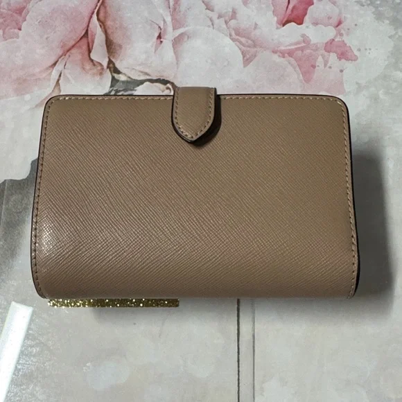 Kate Spade Black and tan Wallet ships same day! - Picture 2 of 10